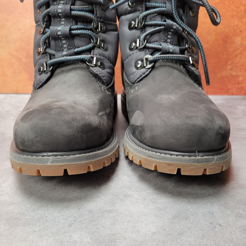 Timberland Gray Premaloft insulated hiking boots. Size 7 - Picture 5 of 14